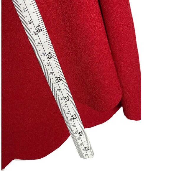 Medium Scalloped Top, Francescas Everly - Picture 7 of 9